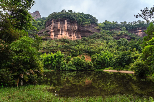 韶关丹霞山阳元山汇元池