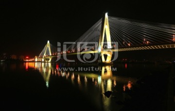 世纪大桥夜景