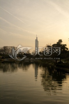 南京紫峰大廈