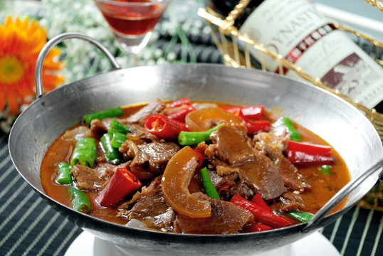 干鍋帶皮牛肉