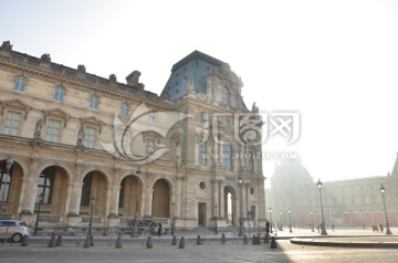 欧洲卢浮宫广场欧式建筑