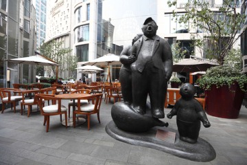 雕塑 咖啡厅