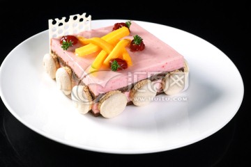 西草莓芒果蛋糕