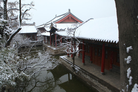 古建筑 春雪