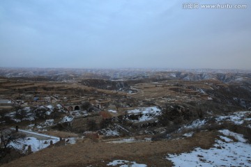 小山村