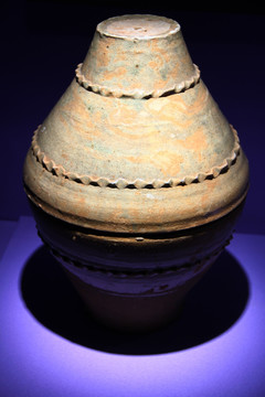 陶罐 陶器 彩陶罐