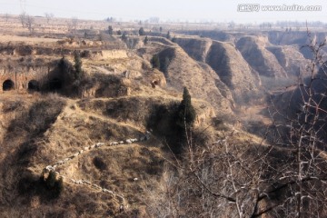 黄土高原冬日沟壑