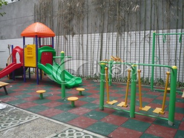 運(yùn)動場地 運(yùn)動設(shè)施