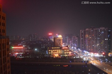 夜晚都市楼房摄影