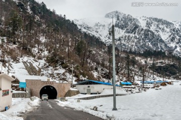 贡山独龙江隧道