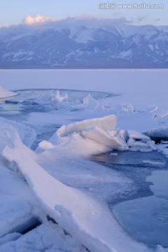 高山湖