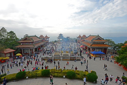 东莞观音山寺庙 全景