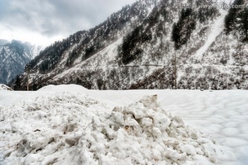 高黎贡山风光