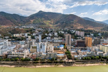 泸水城市风光