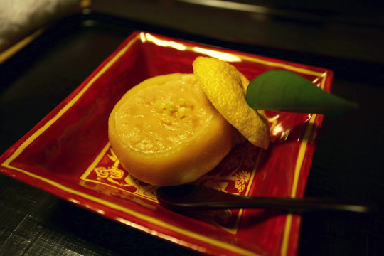 米其林三星怀石料理柚子豆腐