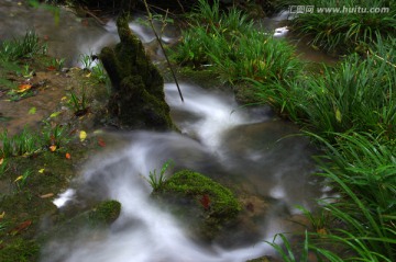 山中小溪