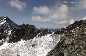 雪山