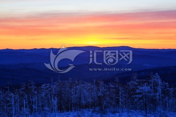 林海雪原夕阳