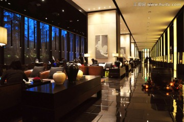 上海璞丽酒店的大厅茶座