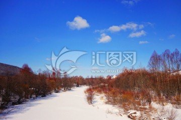 雪河红柳风景