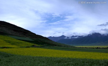 田野 群山