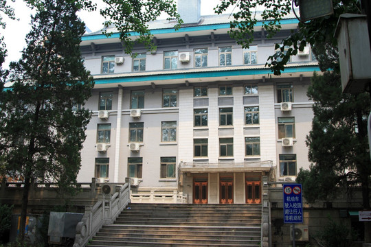 北京理工大学