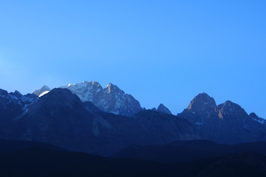 玉龙雪山