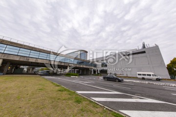 浦东国际机场迎宾大道
