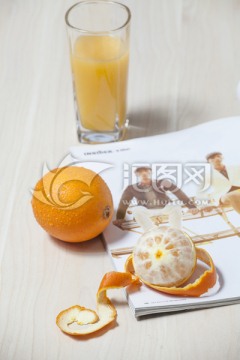 橙与橙汁