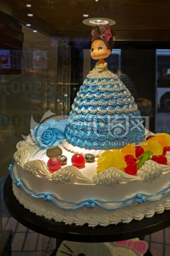 公主造型生日蛋糕