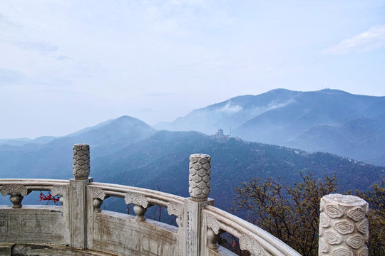 雨后的香山