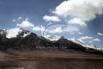 西藏地质地貌 青扒岗龙雪山