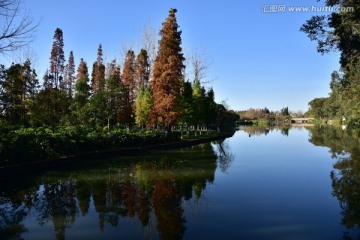 民族村 湖景