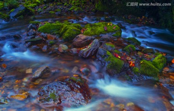 溪水河流 高清晰