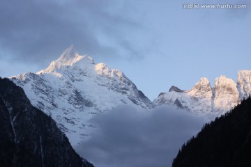 梅里雪山