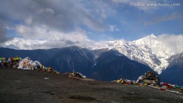 云南德钦梅里雪山卡瓦格博雪山冰