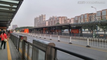 广州BRT站