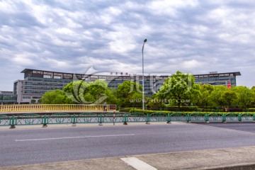 上海中医药大学