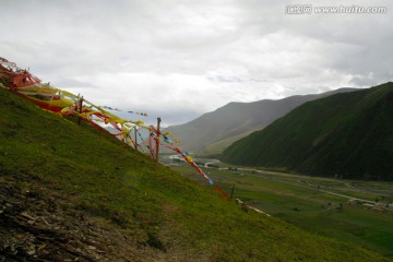 藏族经幡
