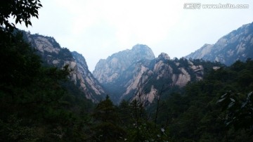 安徽黄山 水墨雾景