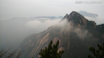 安徽黄山水墨雾景