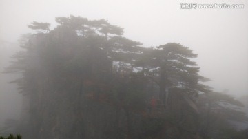 安徽黄山水墨雾景