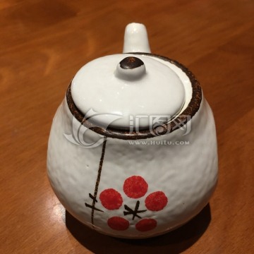 日式餐厅 酱油瓶