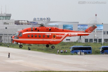 国产AC313直升机