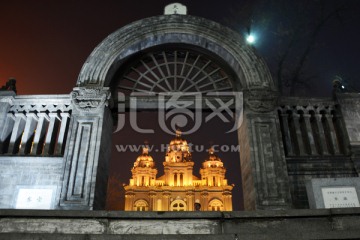 王府井教堂夜景