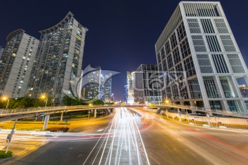 上海浦西道路车流风光