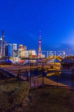 陆家嘴天际线夜景