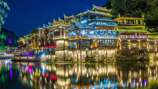 凤凰古城 夜景 灯光