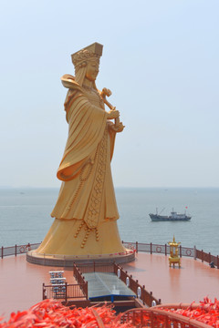 青岛银海大世界 巨型妈祖塑像