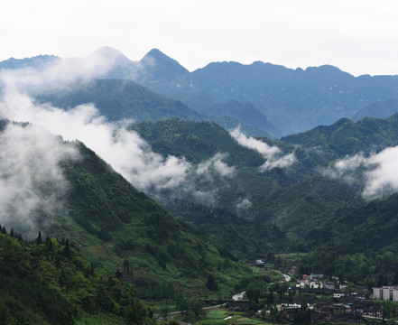 山村